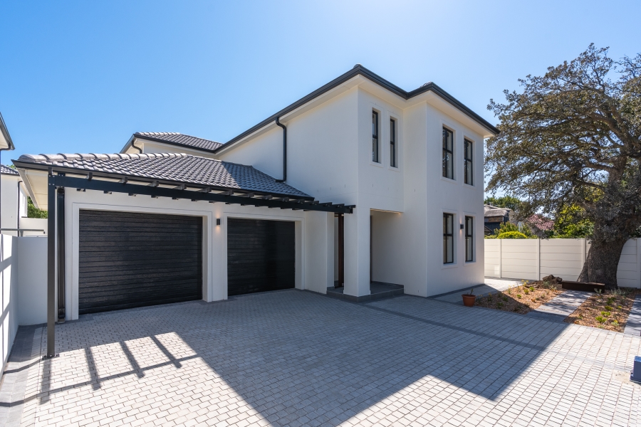 To Let 3 Bedroom Property for Rent in Pinelands Western Cape